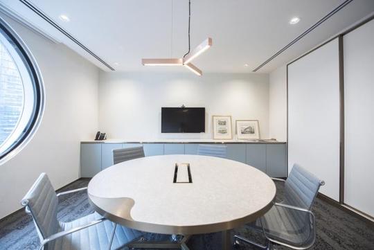 在香港怎么注册化妆品公司？